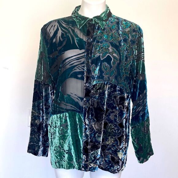 Chicos design  top  - Picture 1 of 12